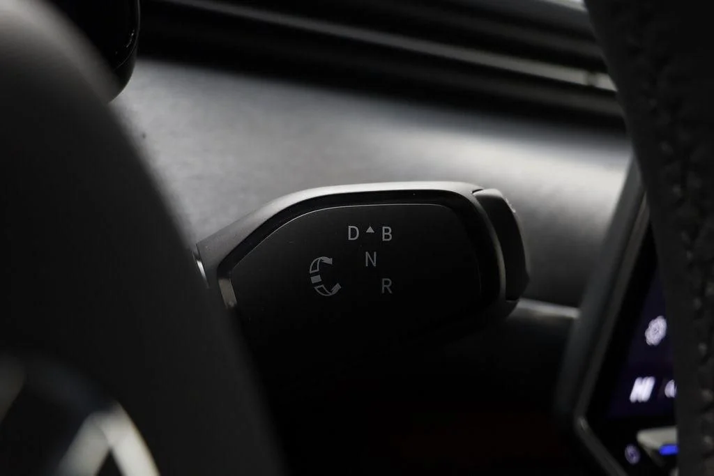 2025 Volkswagen ID. Buzz Pro S - Photo 15