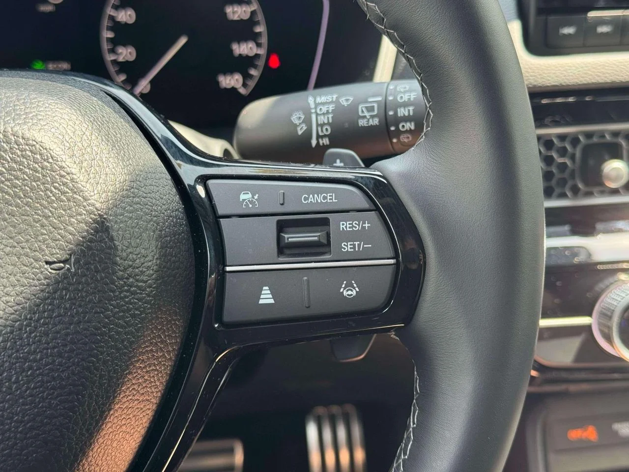 Used 2025 Urban Gray Pearl Honda Sport image 26