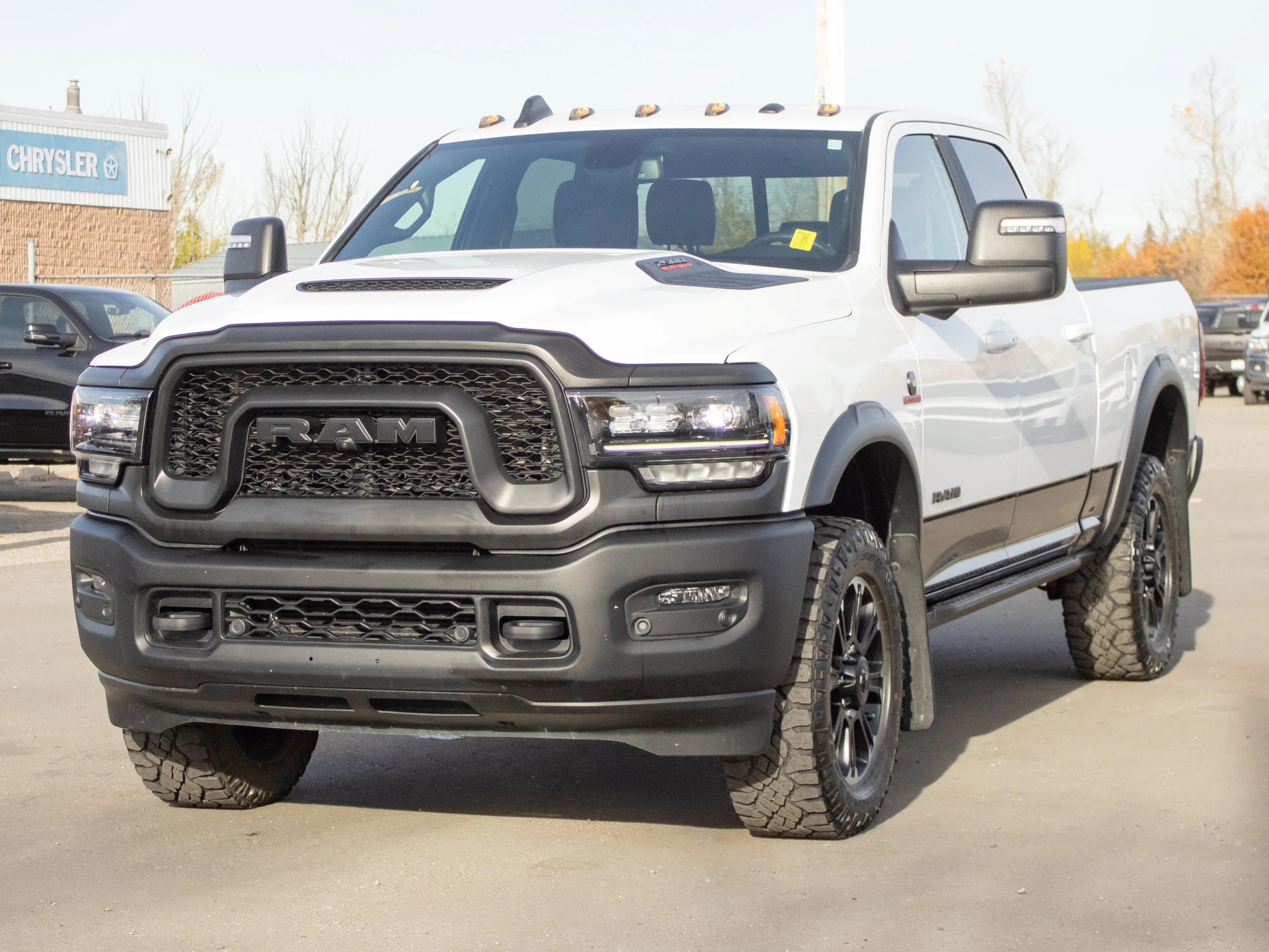 Used 2024 White RAM Rebel* Crew Cab 4x4, Rebel Suspension, Towing Technology Group,  5th Wheel & Gooseneck Prep image 11