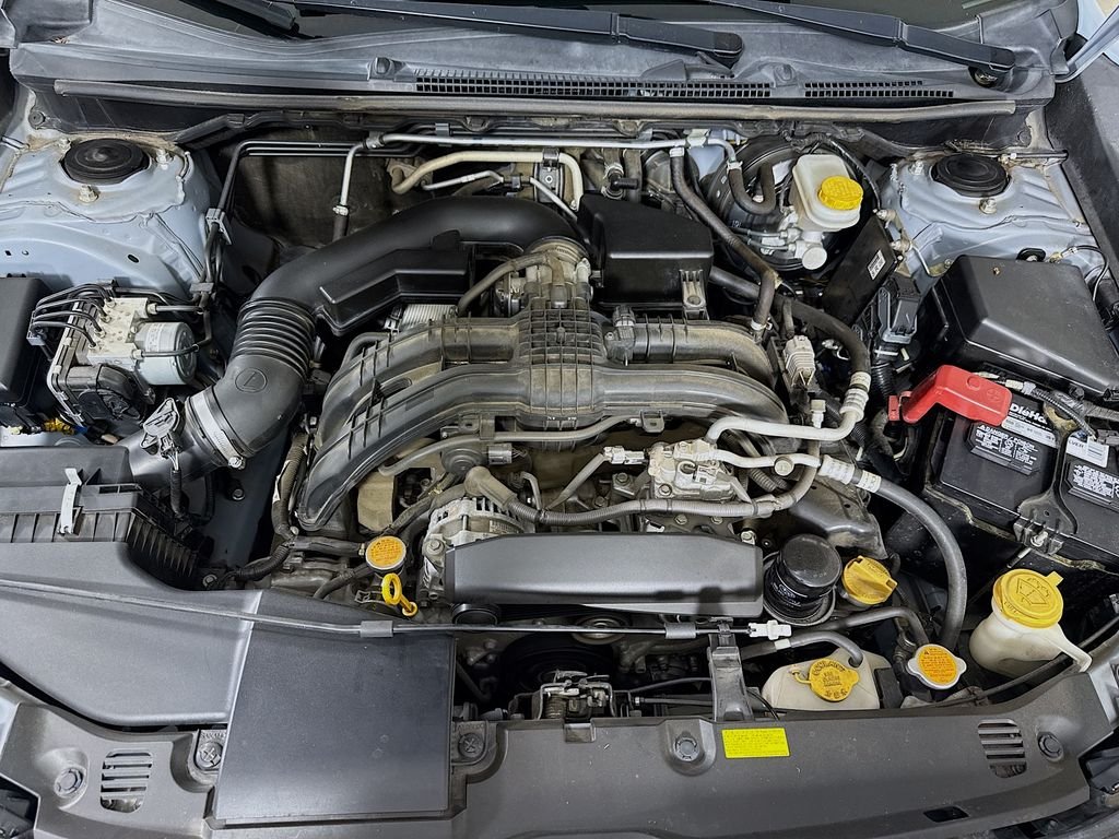 Used 2018 Cool Gray Khaki Subaru Limited image 31