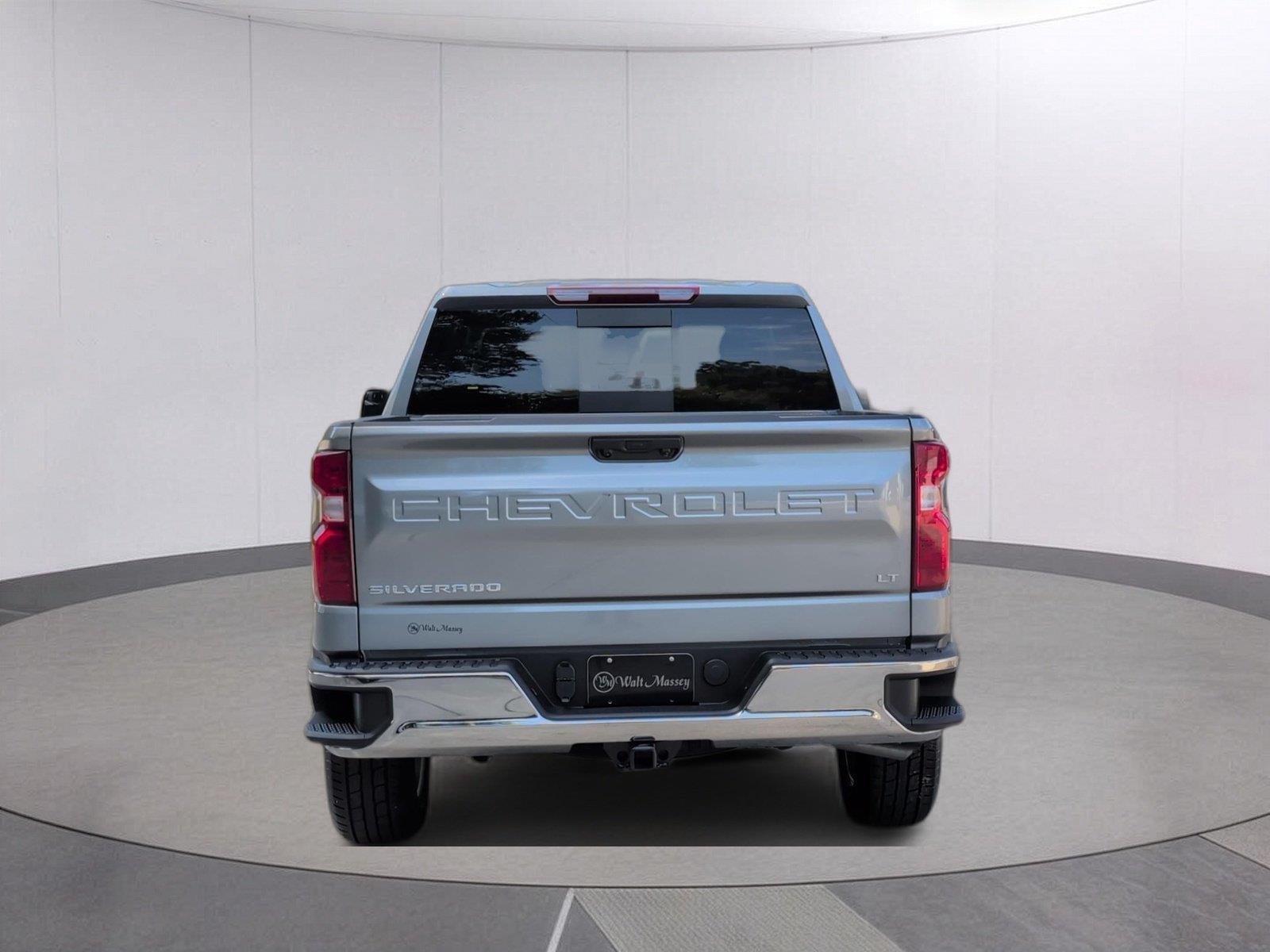 New 2026 Sterling Gray Metallic Chevrolet LT image 4