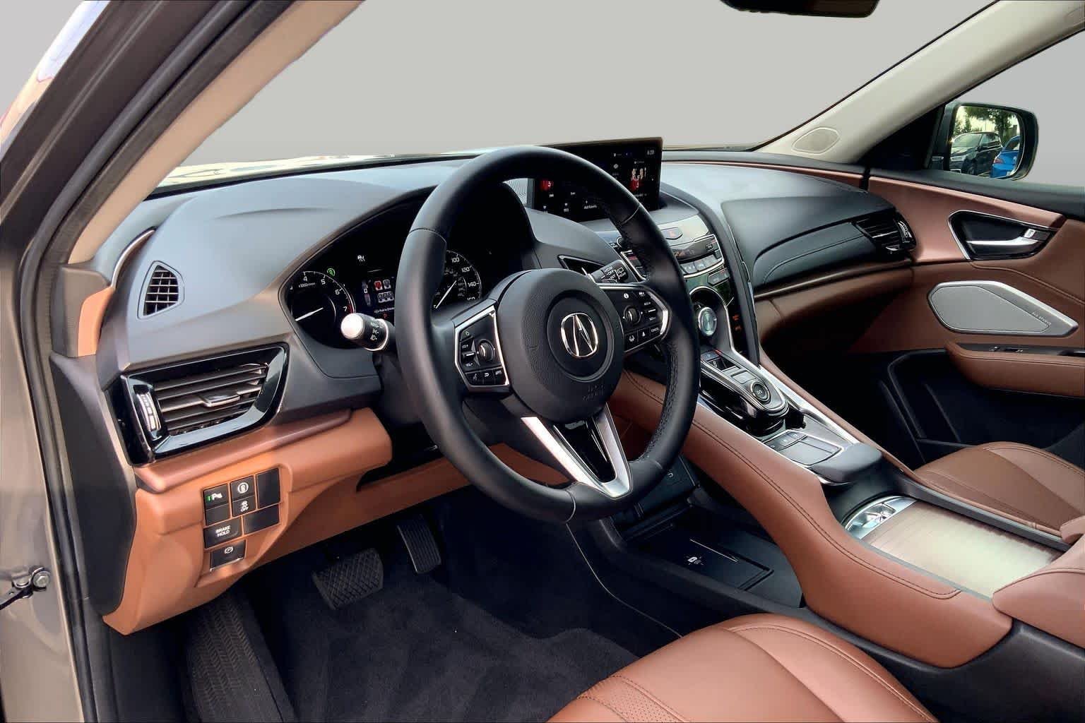 Used 2024 Liquid Carbon Metallic Acura w/Technology Package image 17