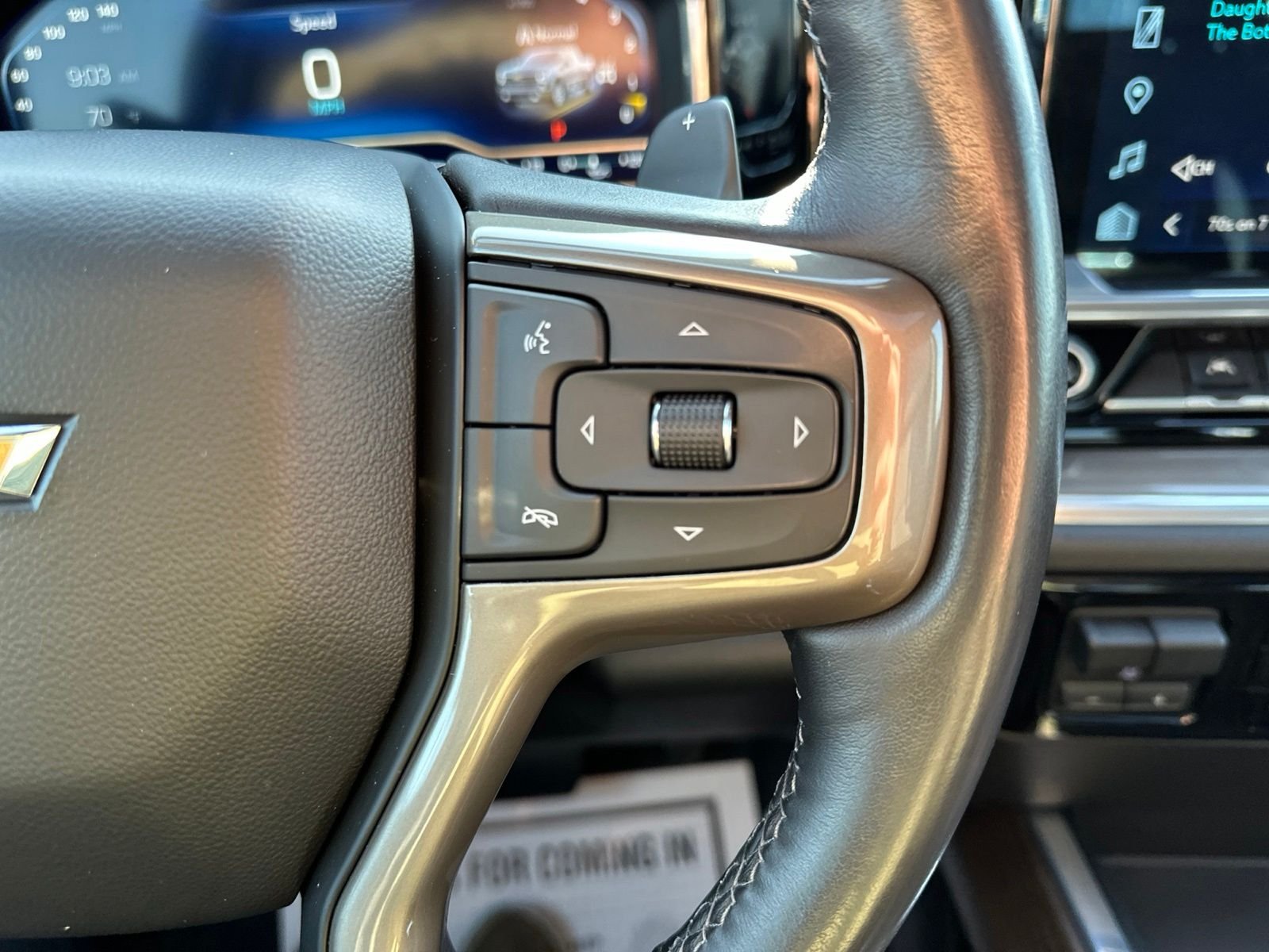 Used 2022 Gray Chevrolet High Country image 58