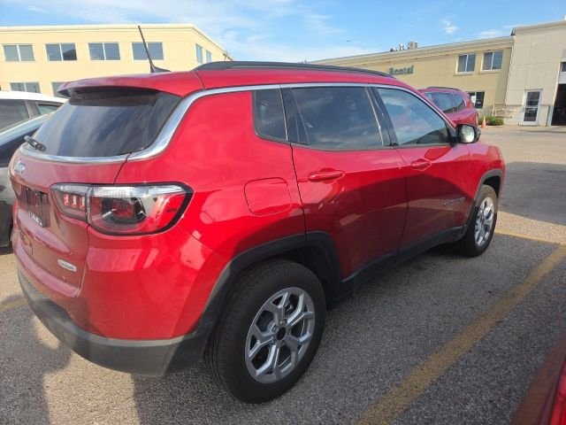 Used 2025 Red Jeep Latitude image 5