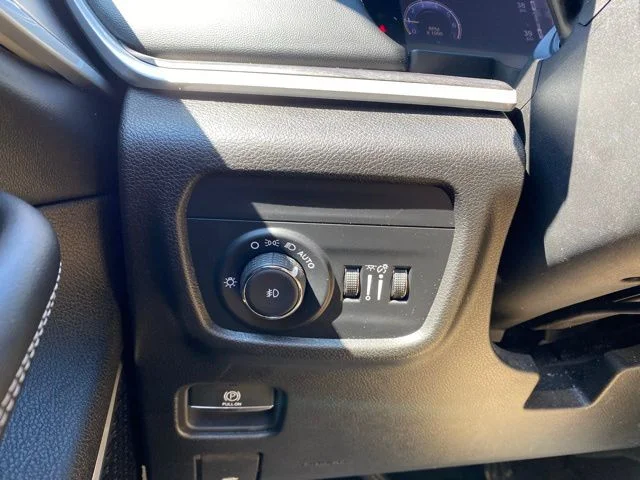 Used 2024 White Jeep Limited image 20