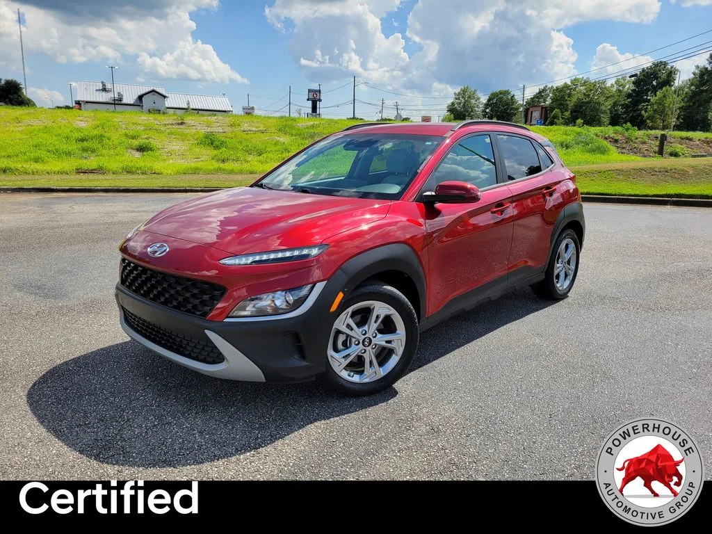 Used 2023 Red Hyundai SEL image 1