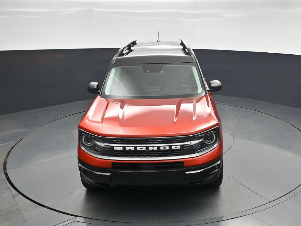 Used 2023 Red Ford Badlands image 32