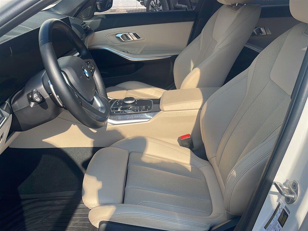 Certified Used 2023 Mineral White Metallic BMW 330i image 2