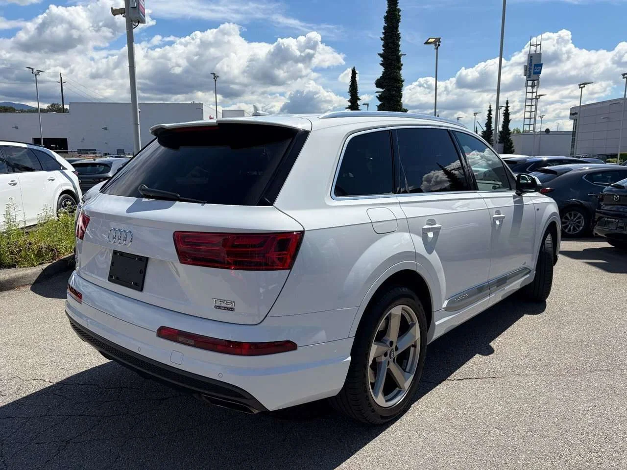 Used 2018 Glacier White Metallic Audi Technik image 8