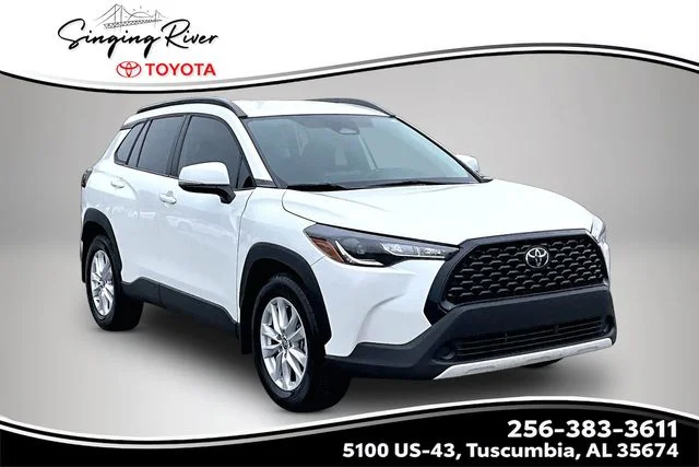 2024 Toyota Corolla Cross LE