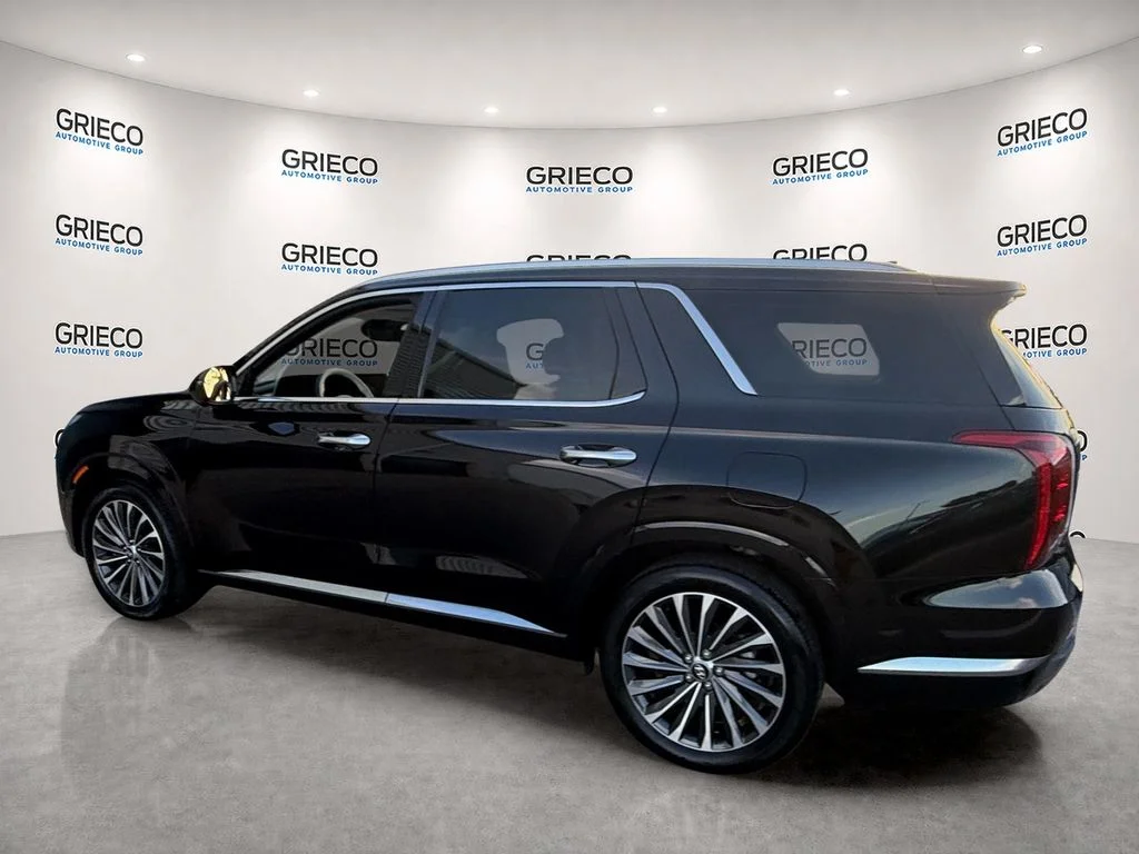 Used 2024 Black Hyundai Calligraphy image 5