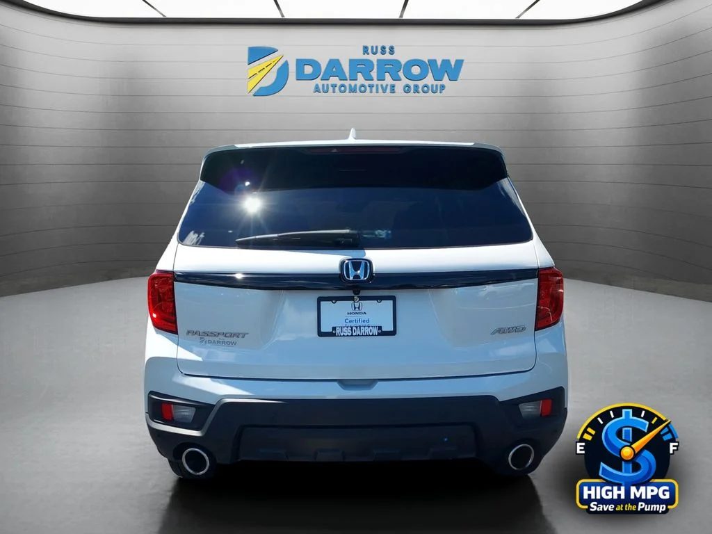 Certified Used 2025 Platinum White Pearl Honda AWD EX-L image 4