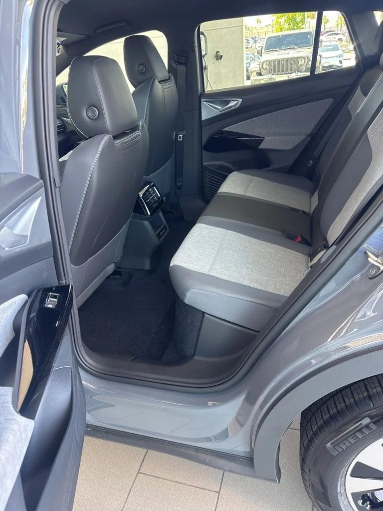 New 2026 Gray Volkswagen Pro image 9
