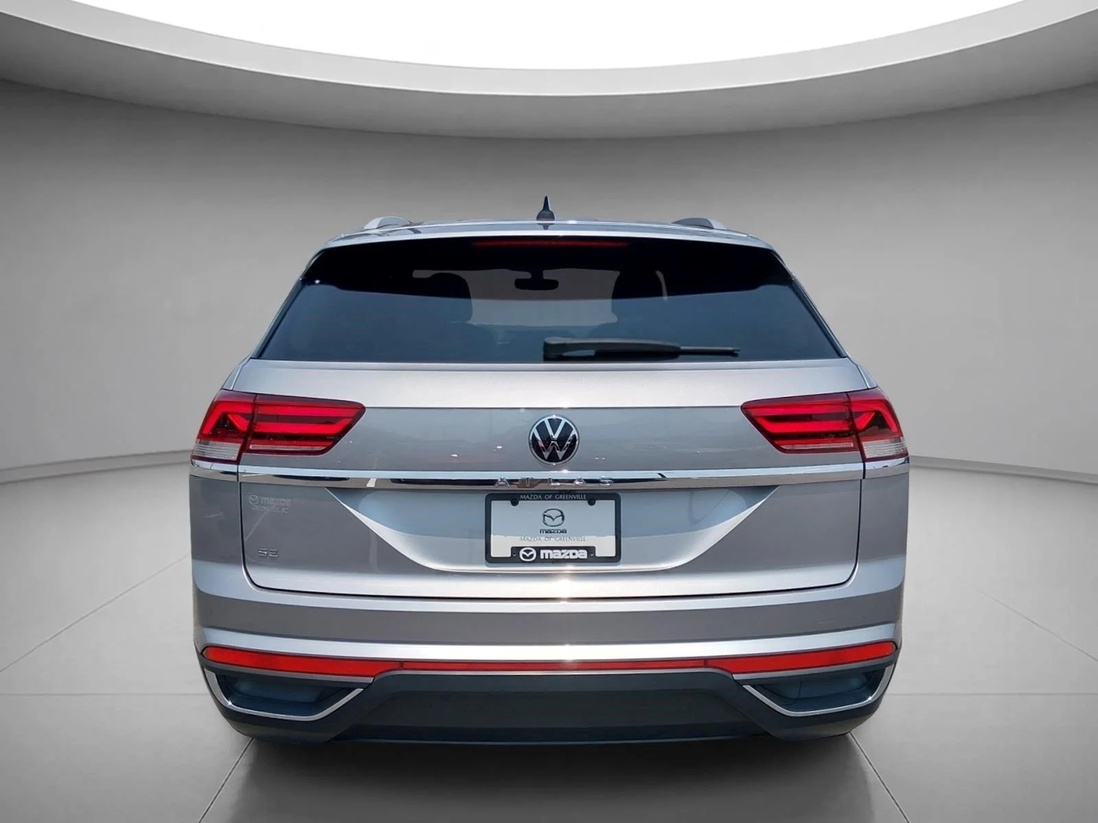 Used 2021 Pyrite Silver Metallic Volkswagen 2.0T SE image 4