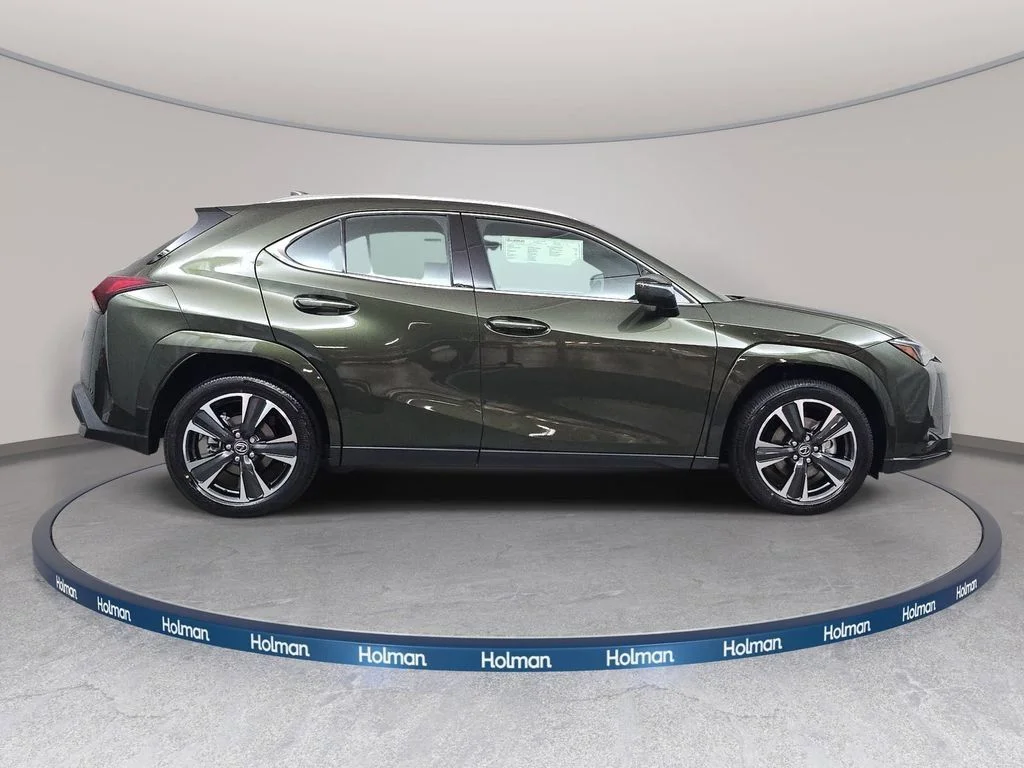 New 2026 Green Lexus  image 4