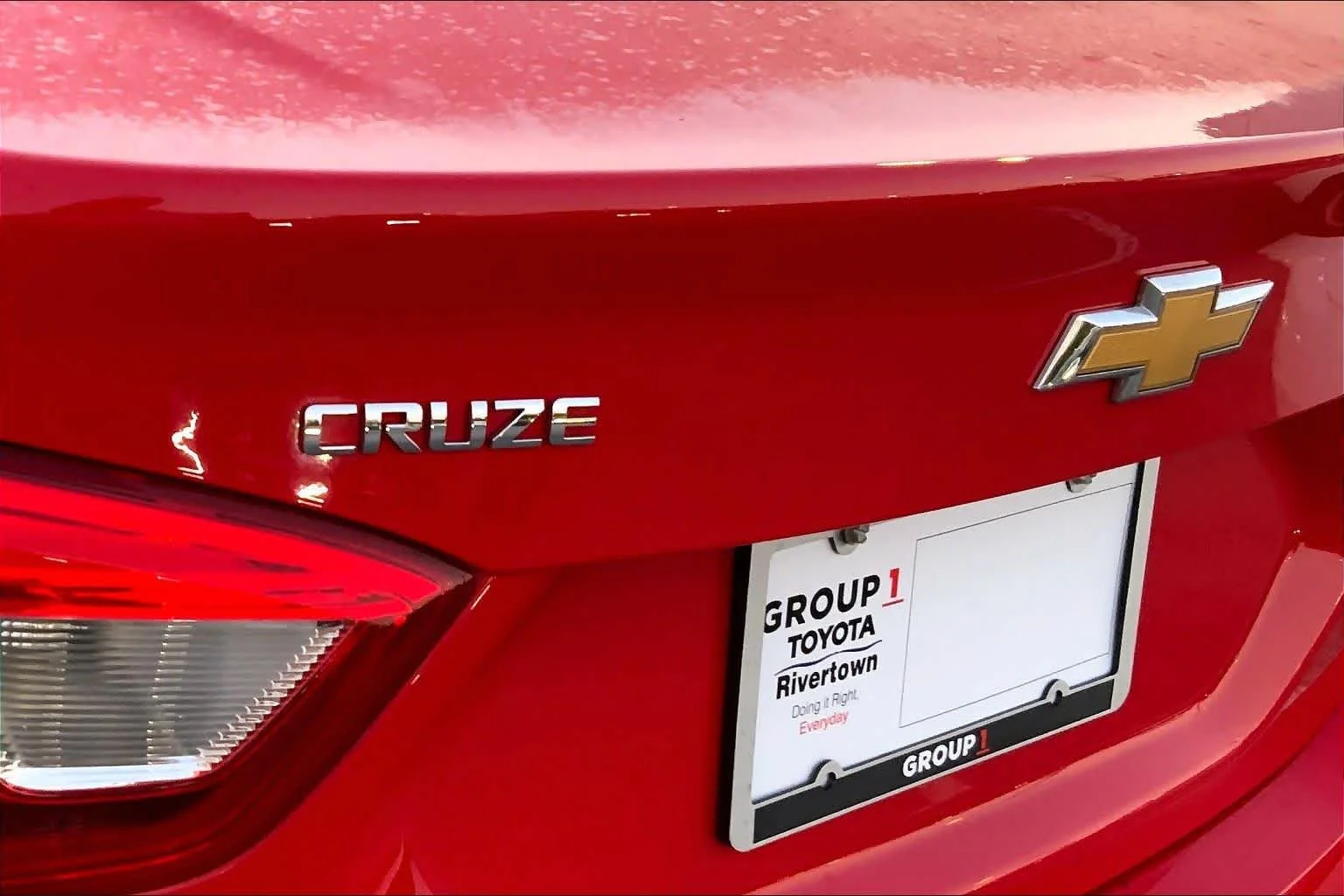 Used 2017 Red Hot Chevrolet LS image 27