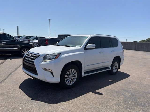 Used 2017 White Lexus 460 image 3