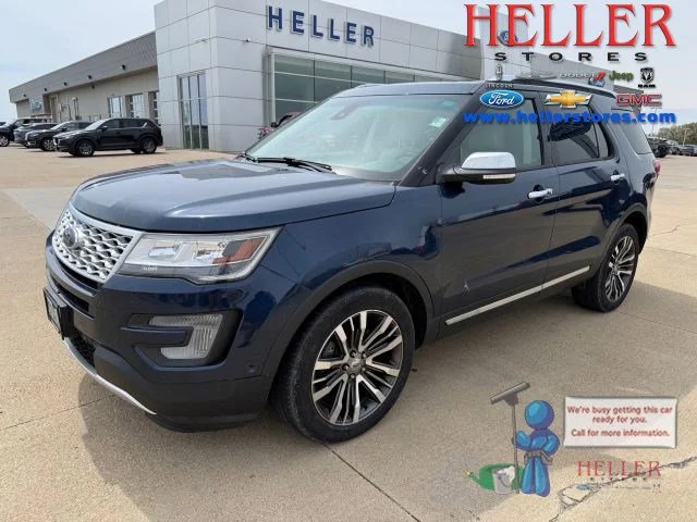 2016 Ford Explorer Platinum 4WD's photo