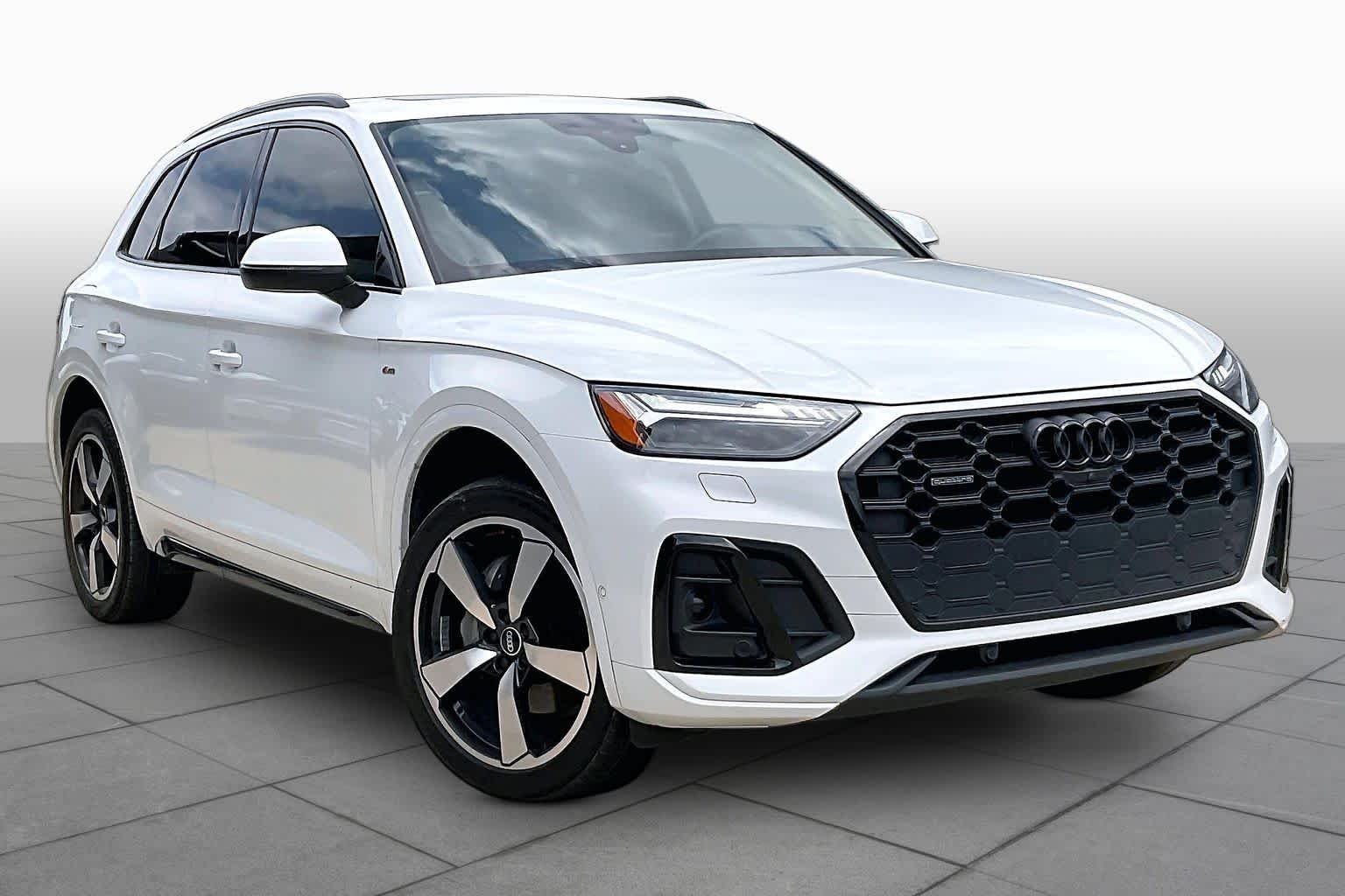 Used 2022 Glacier White Metallic Audi S line Prestige image 3
