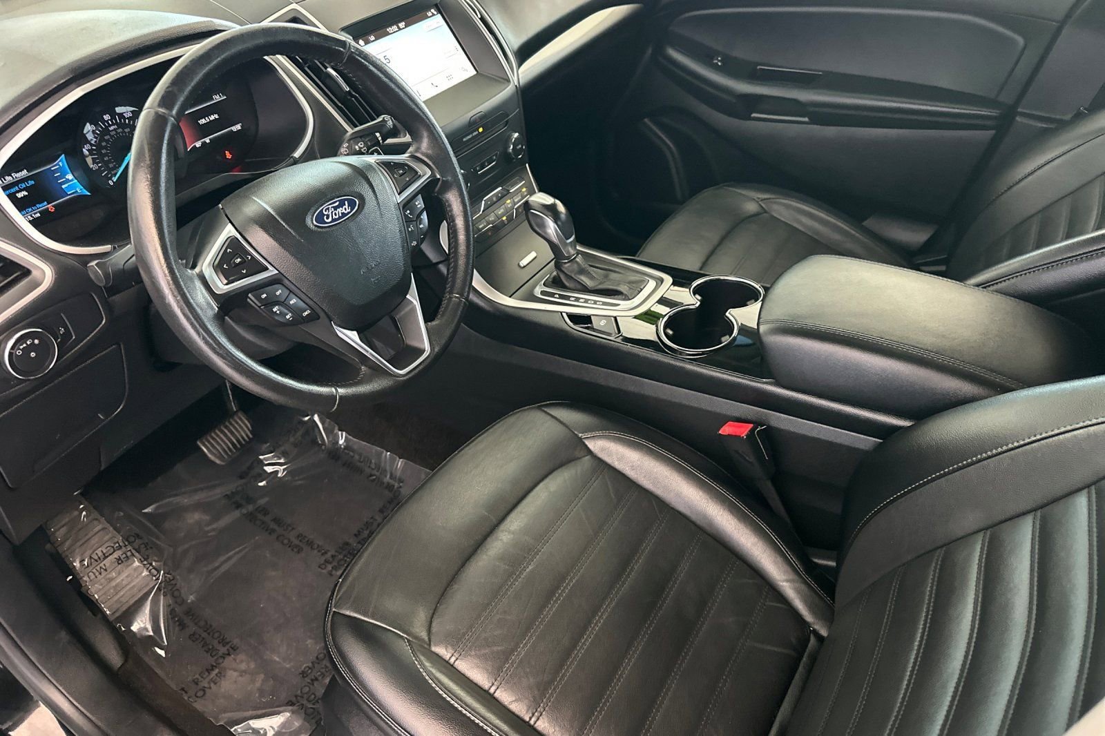Used 2018 Black Ford SEL image 10