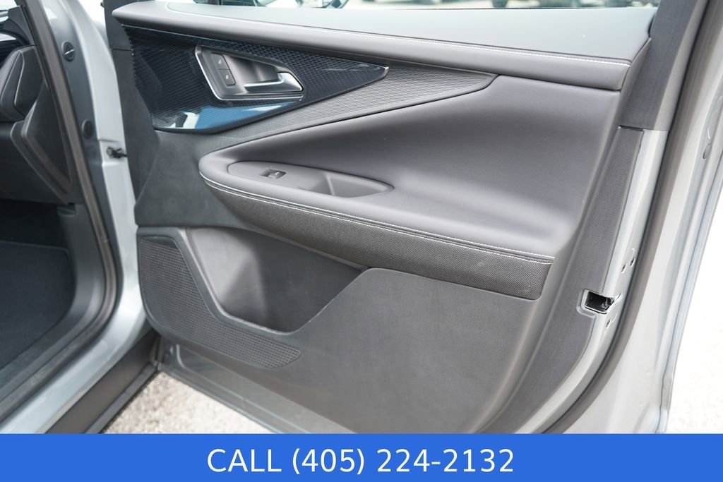 2025 Chevrolet Blazer EV LT - Photo 18