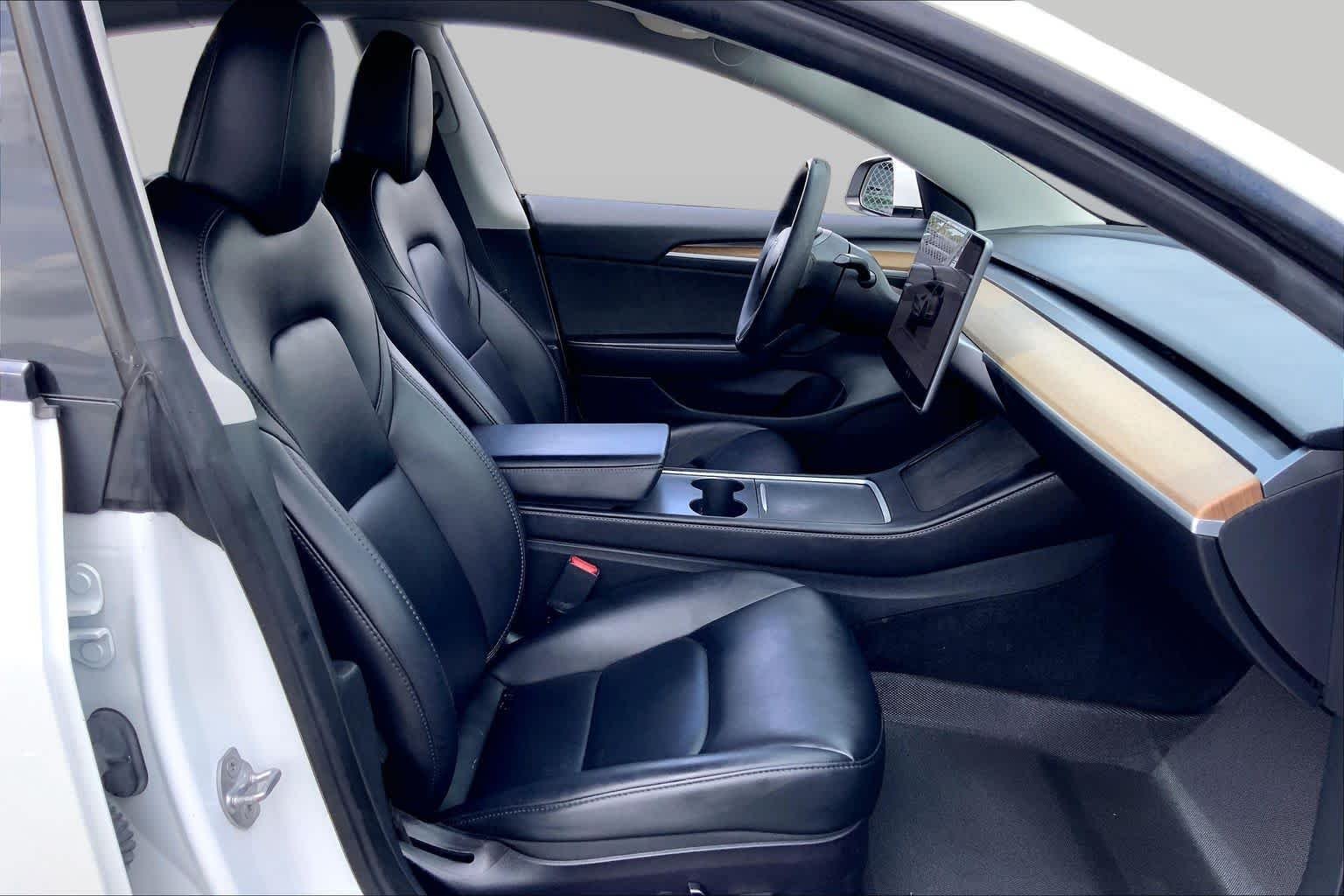 Used 2023 Pearl White Multi-Coat Tesla  image 8