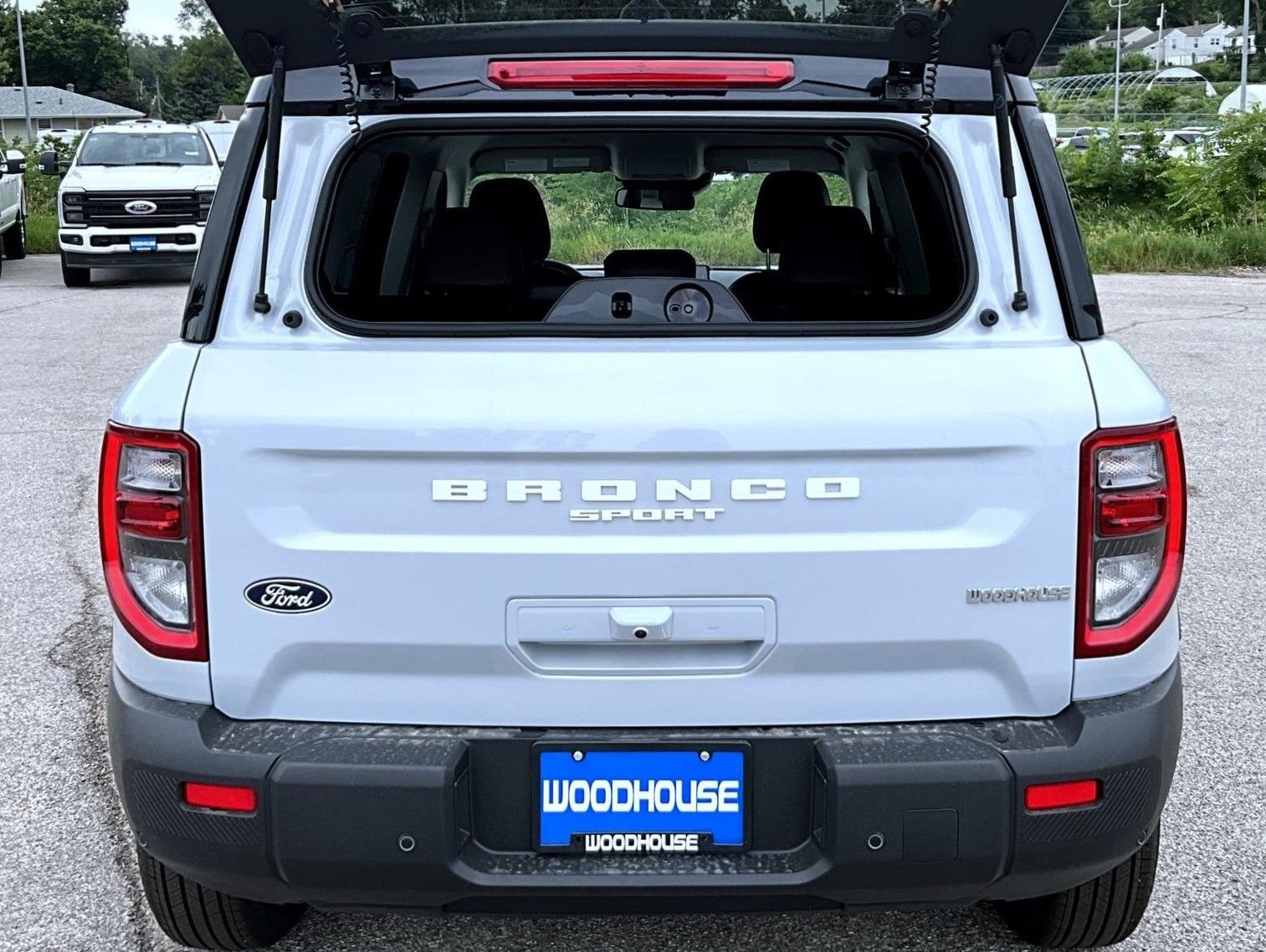 New 2026 Space White Metallic Ford Outer Banks image 9
