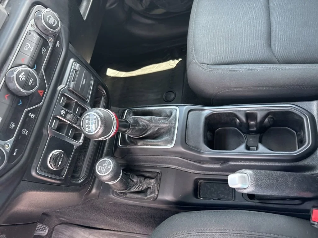 Used 2021 Black Clearcoat Jeep Unlimited Sport S image 20