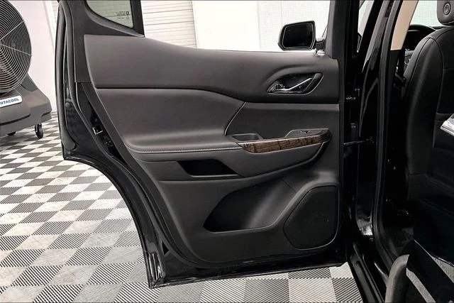 Used 2023 Ebony Twilight Metallic GMC Denali image 22