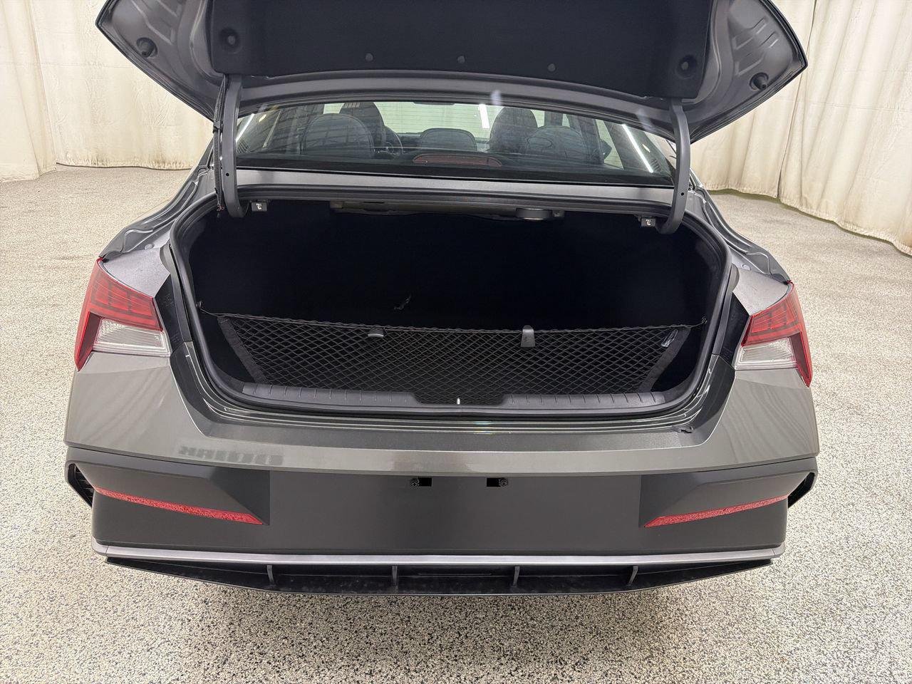 New 2026 Amazon Gray Hyundai Limited image 17