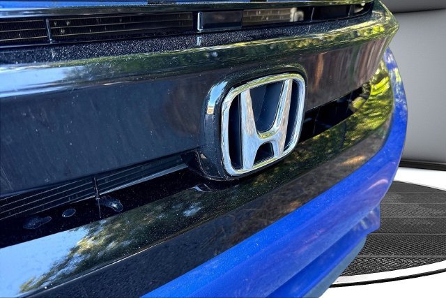Used 2019 Blue Honda Sport image 34