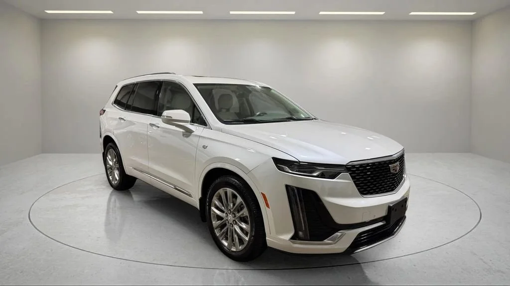 2023 Cadillac XT6 Premium Luxury
