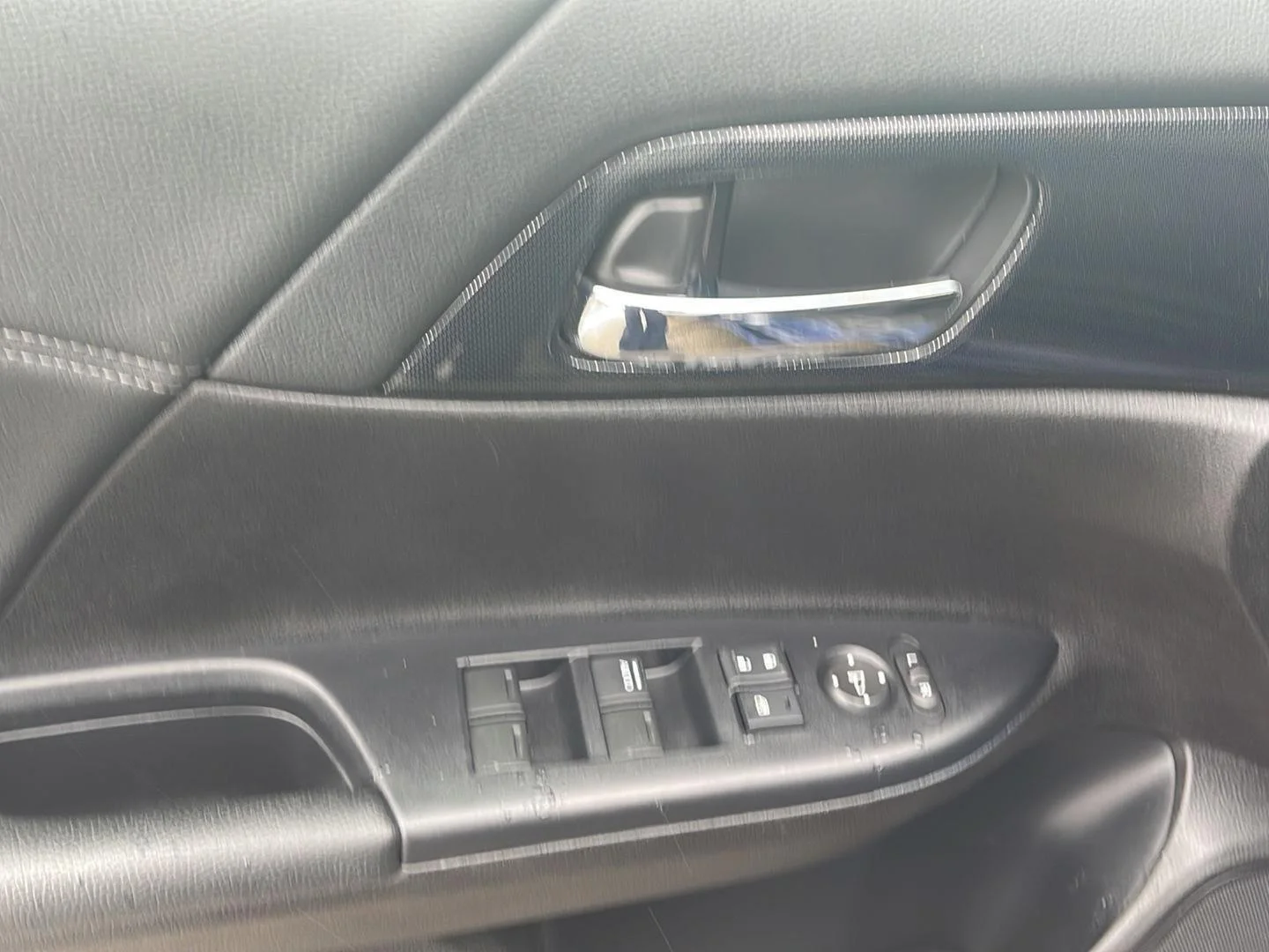 Used 2014 Obsidian Blue Pearl Honda Sport image 16