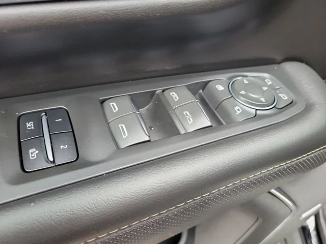 2023 Chevrolet Tahoe Premier - Photo 26