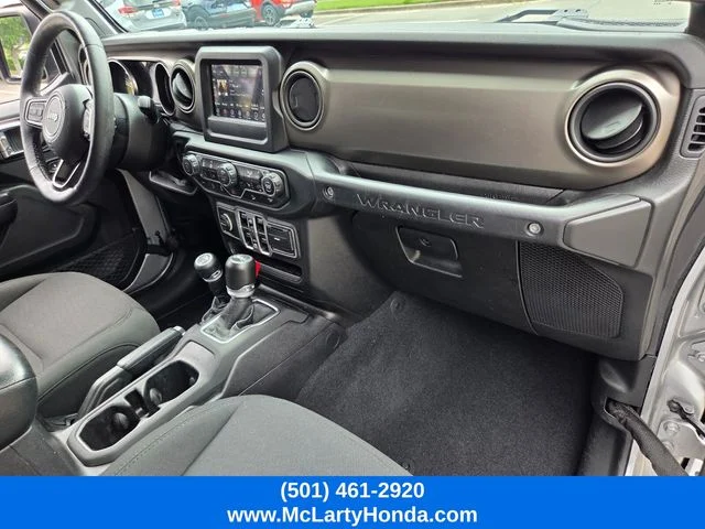 Used 2018 Billet Silver Metallic Jeep Unlimited Sport S image 17