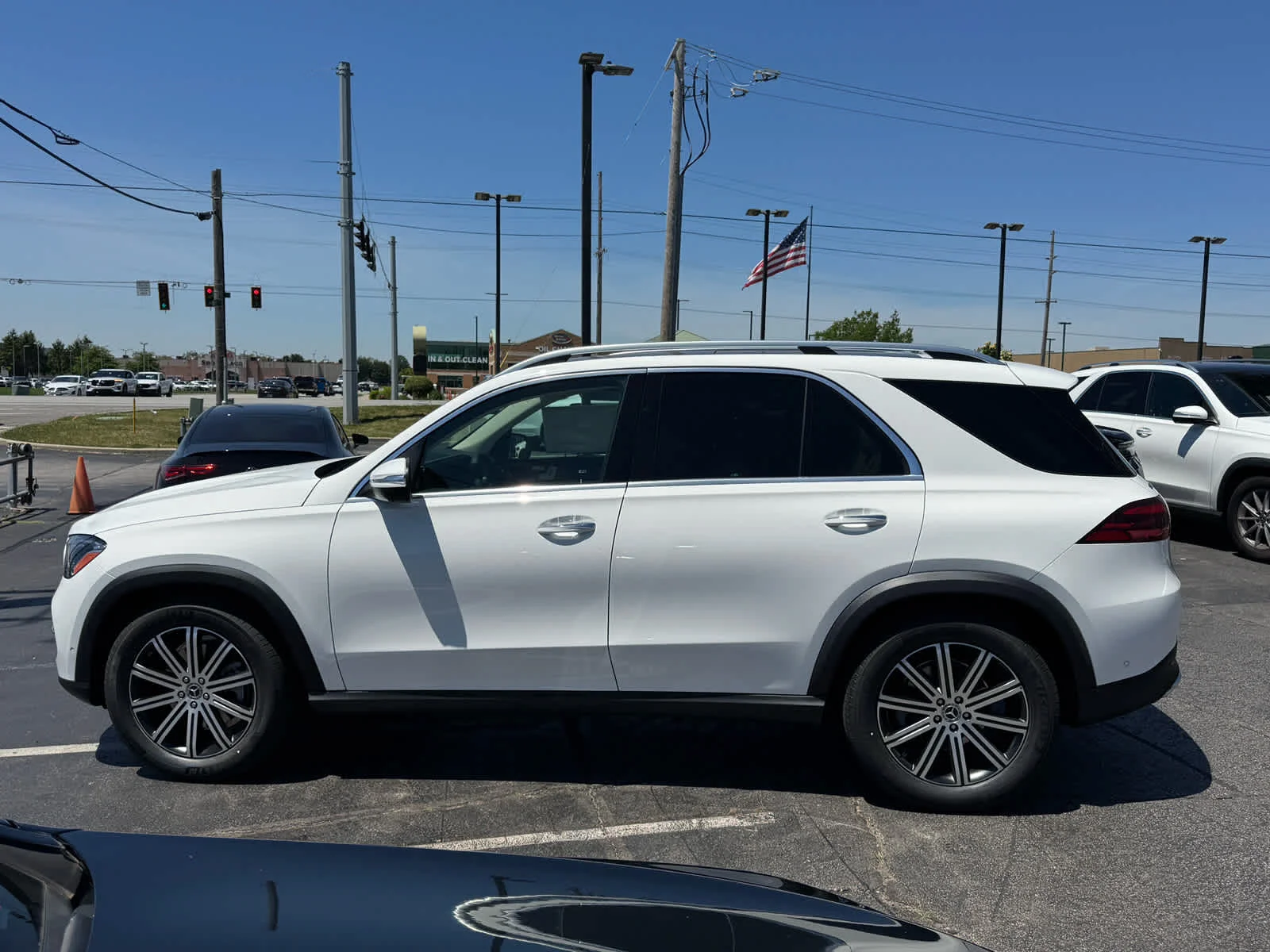 New 2026 Polar White Mercedes-Benz GLE 350 image 5