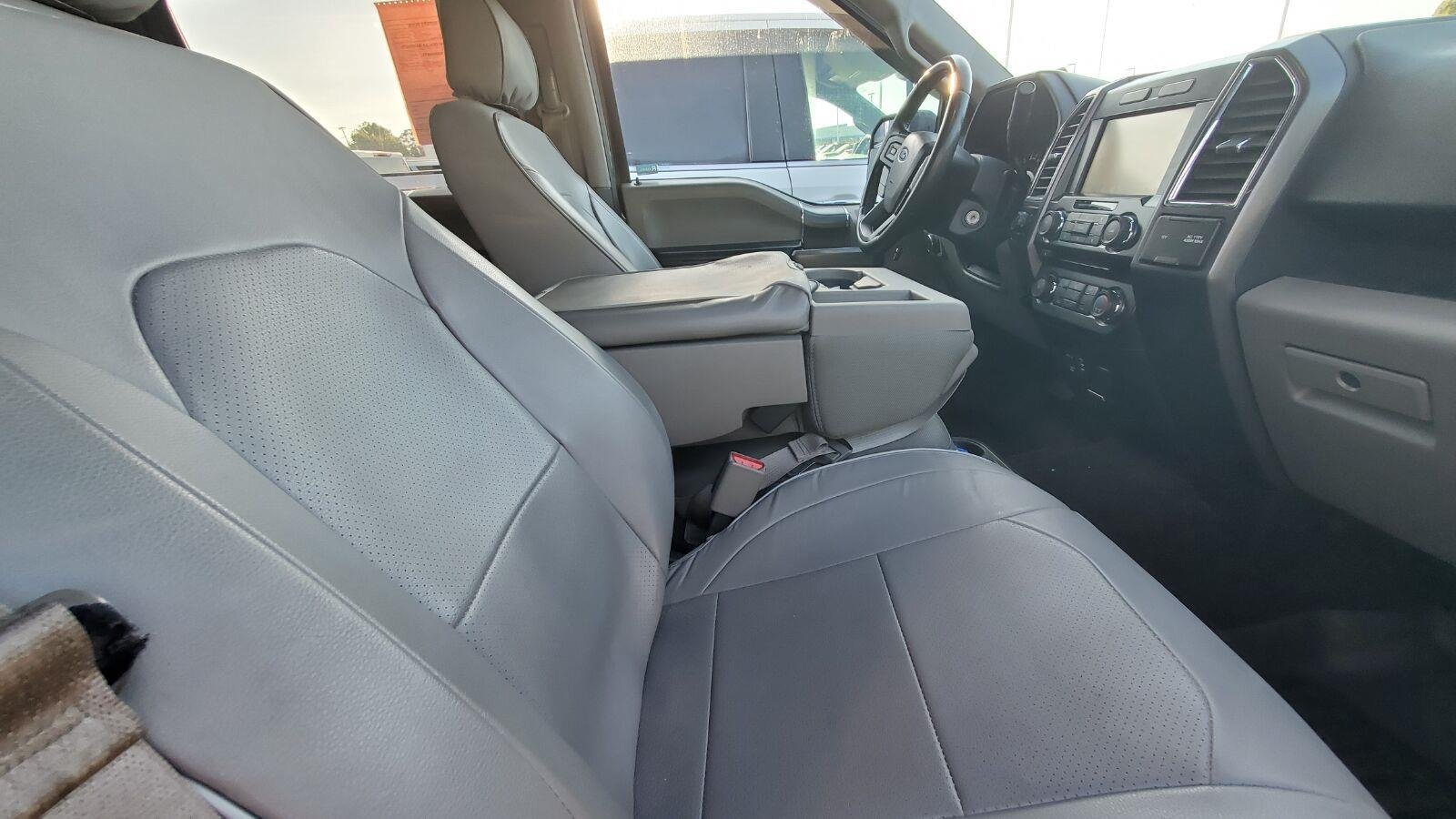 Used 2015 Caribou Metallic Ford XLT image 4