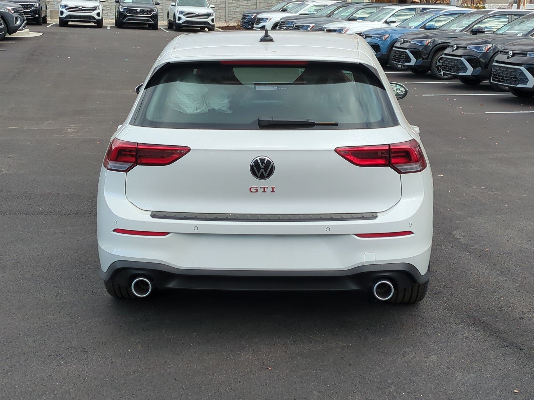 New 2026 Opal White Pearl Volkswagen SE image 4