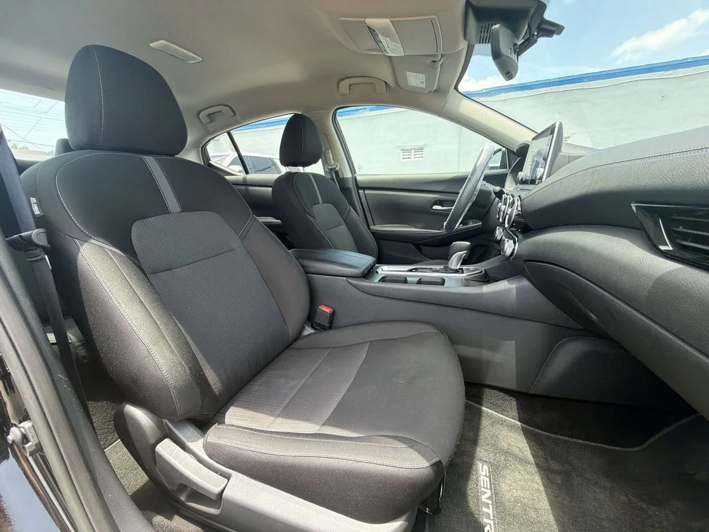 Used 2025 Black Nissan SV image 34