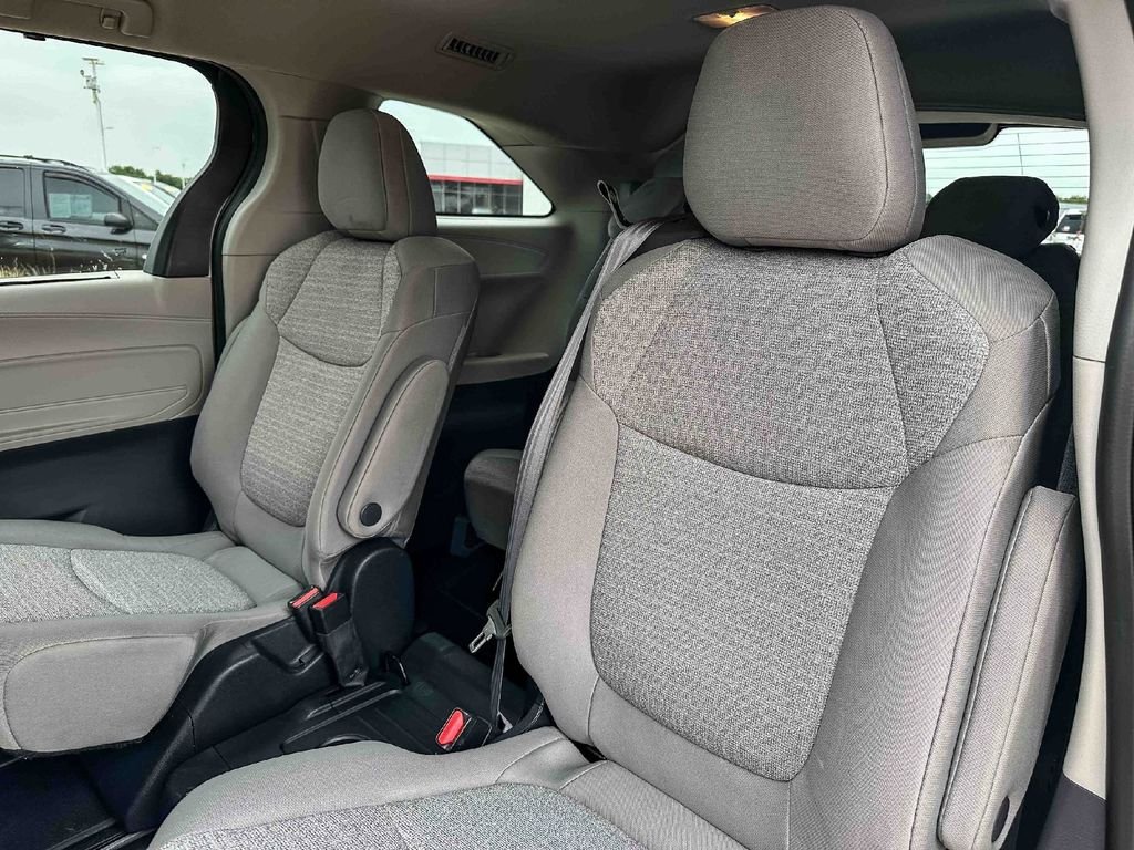 Certified Used 2022 White Toyota LE image 19