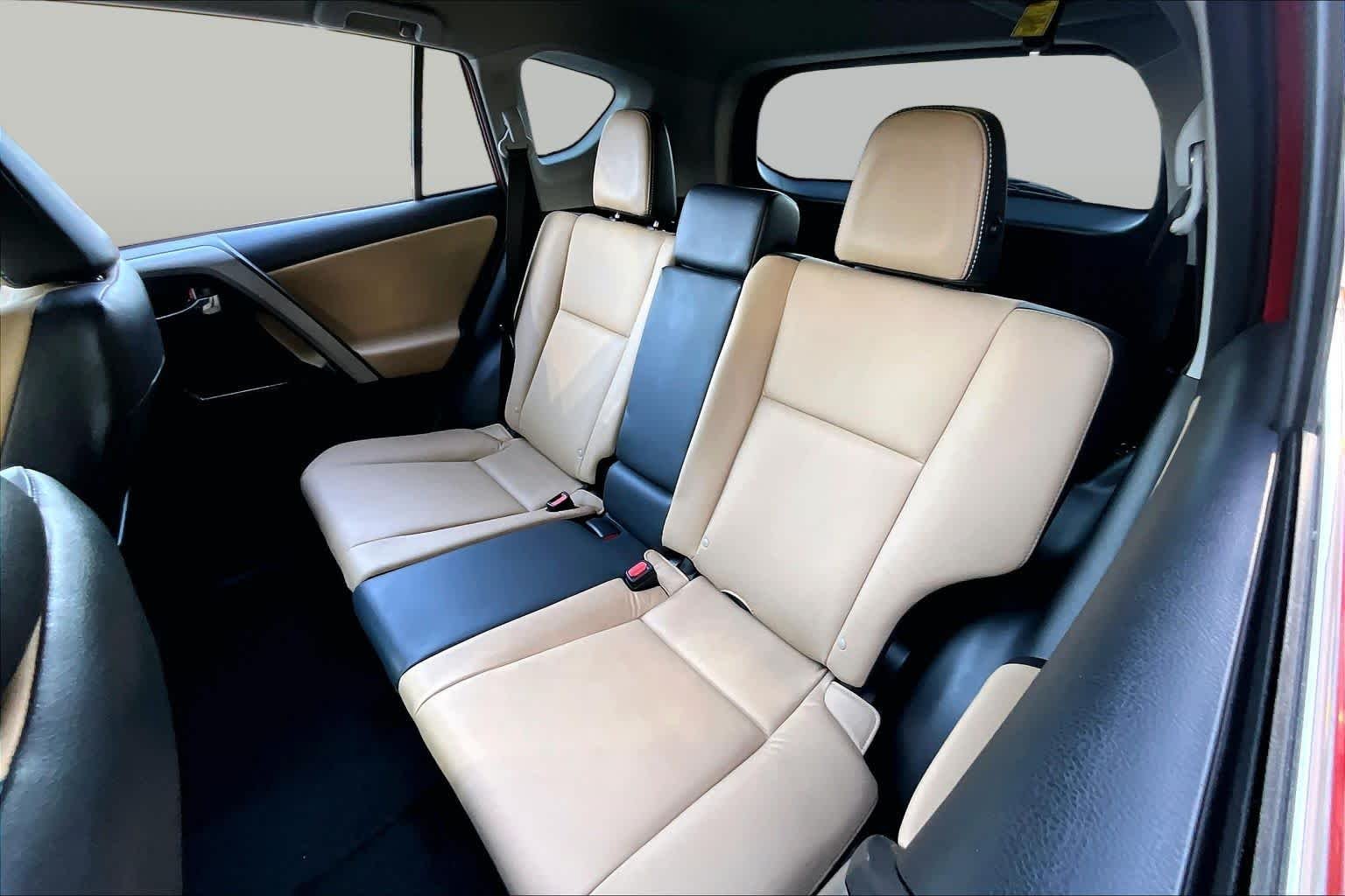 Used 2016 Barcelona Red Metallic Toyota Limited image 19