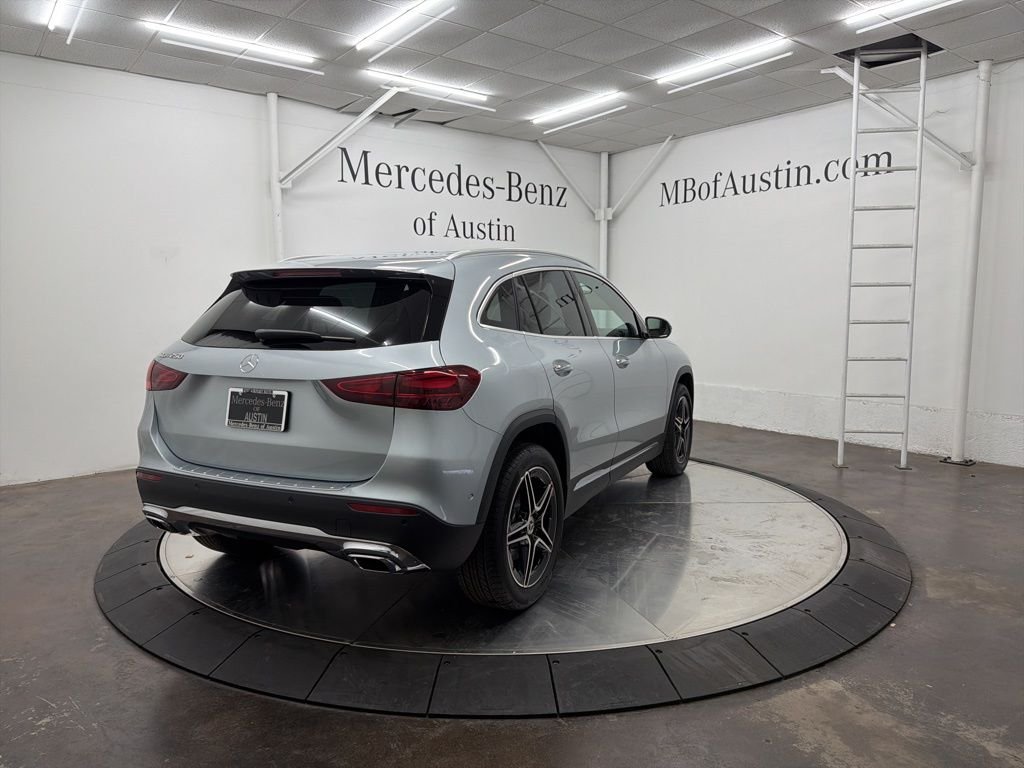 Used 2026 Silver Mercedes-Benz GLA 250 image 7