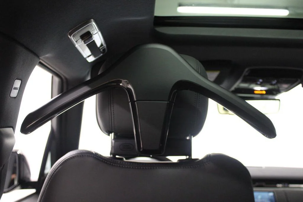New 2026 Santorini Black Land Rover SE image 44