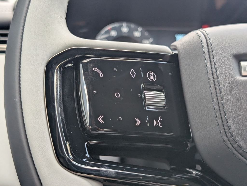 New 2026 Zadar Grey LAND ROVER  image 26