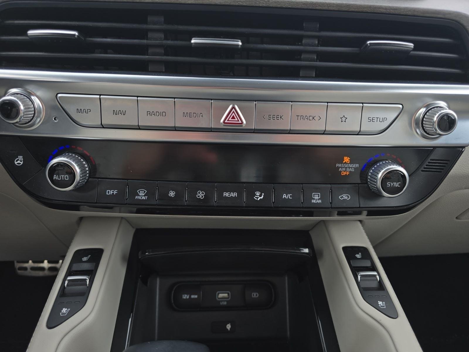 Used 2021 Glacial White Pearl Kia SX image 21