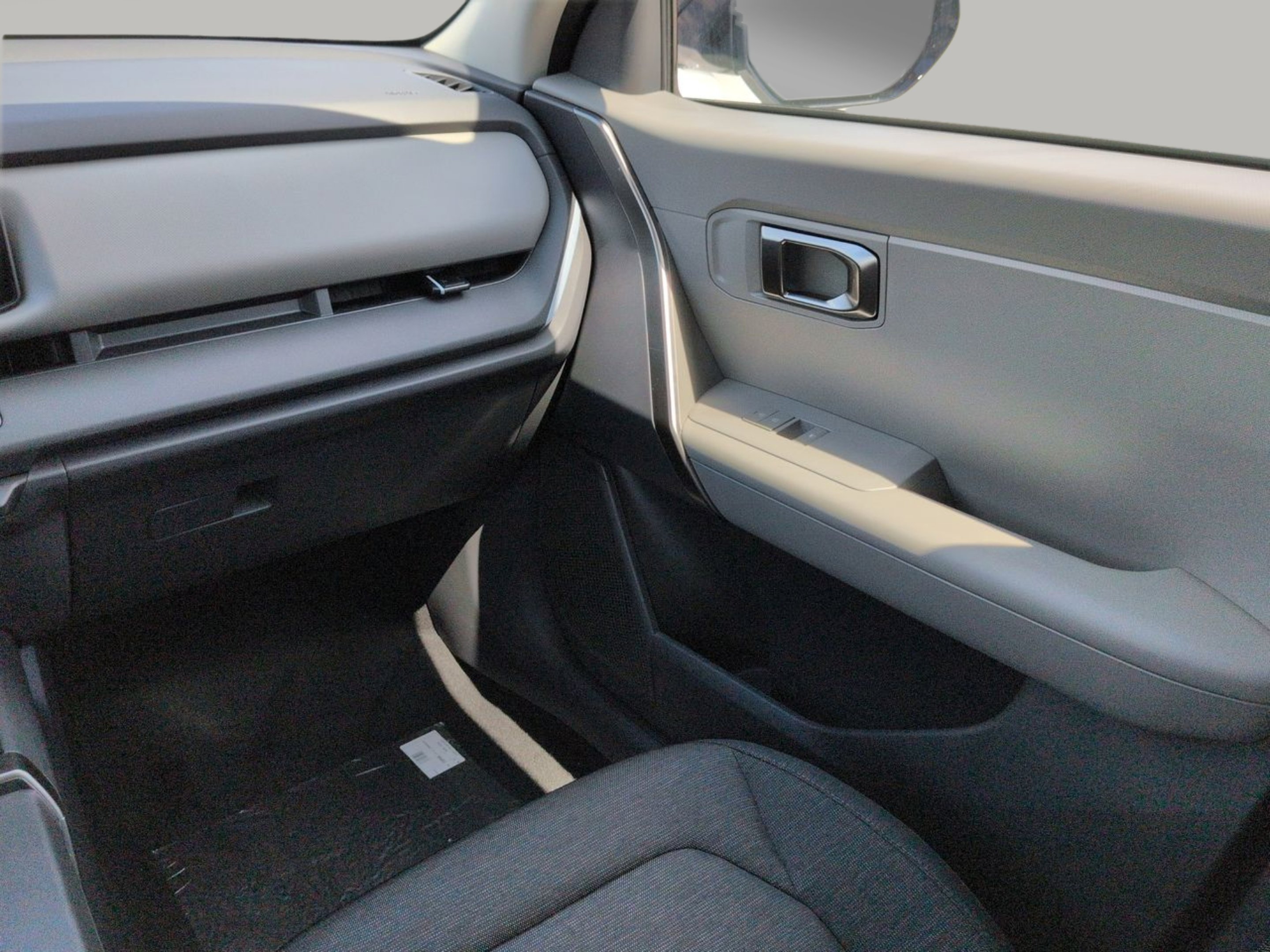New 2027 Aurora Black Pearl Kia S image 21