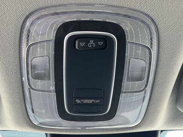 New 2026 Black Hyundai SE image 20