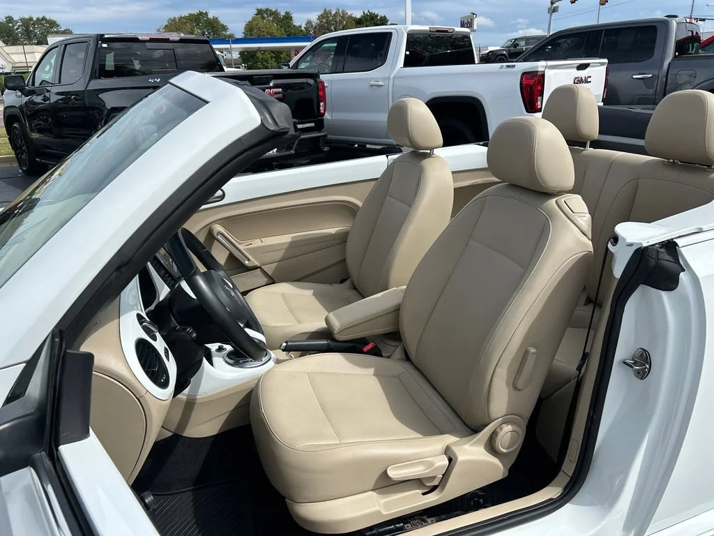 2019 Volkswagen Beetle S - Photo 17