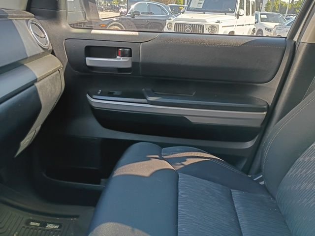 Used 2021 White Toyota SR5 image 14