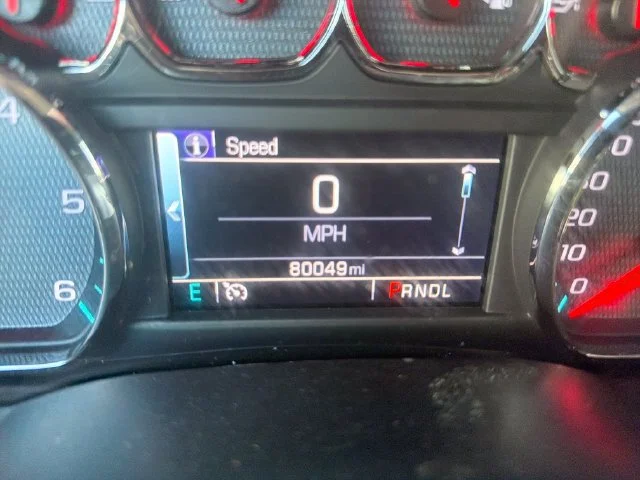 Used 2019 GRAPHITE METALLIC Chevrolet LT image 20